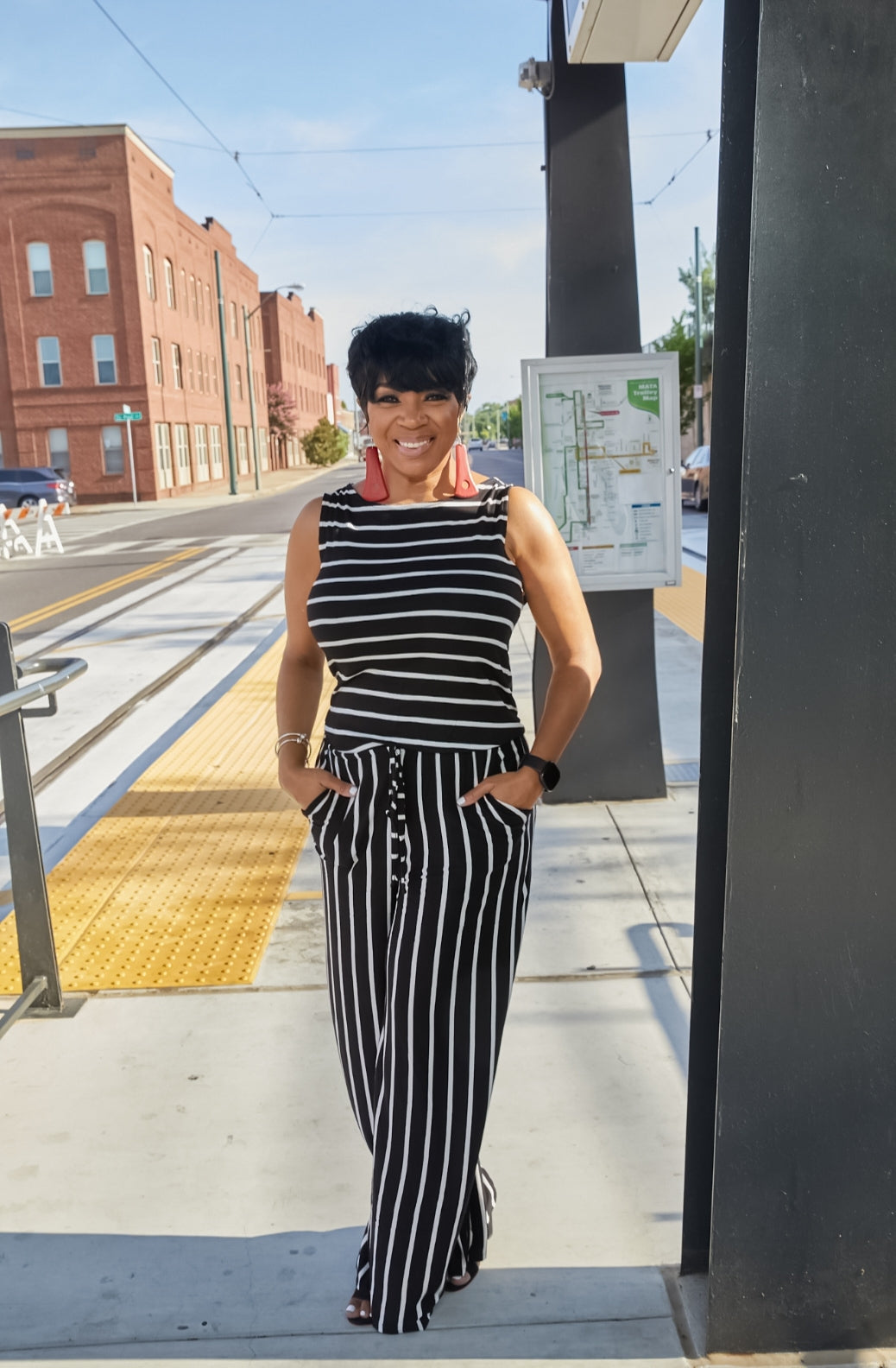 Black White Striped Sleeveless Wide Leg Jumpsuit – Wear.Style